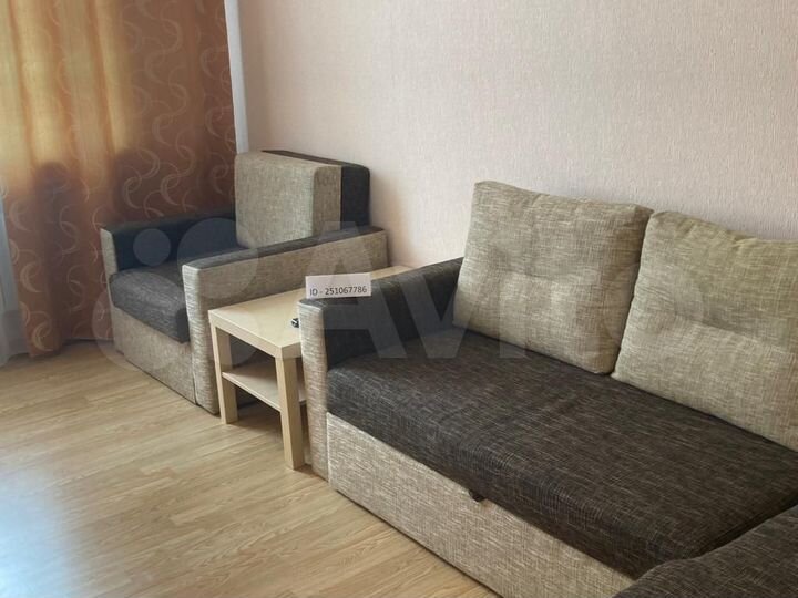 2-к. квартира, 57 м², 3/5 эт.