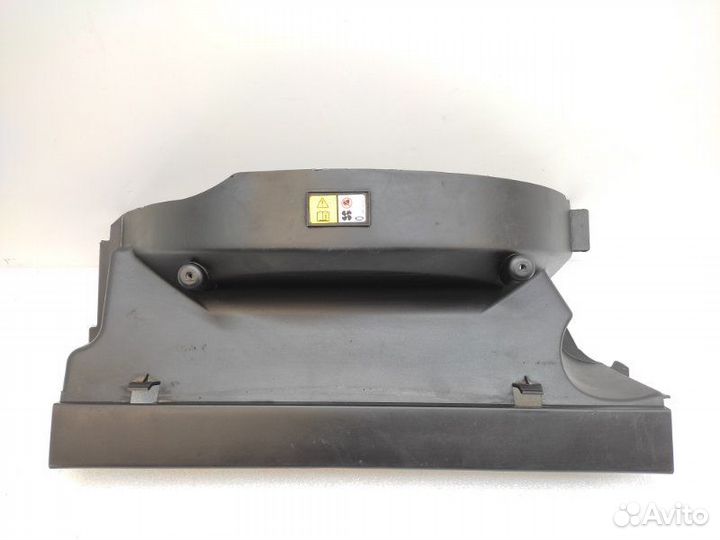 Диффузор вентилятора Land Rover Discovery 3 L319