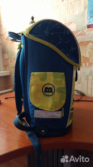 Портфель, ранец