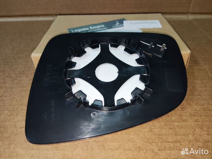 Зеркальный элемент правый Logan/Largus с обогревом