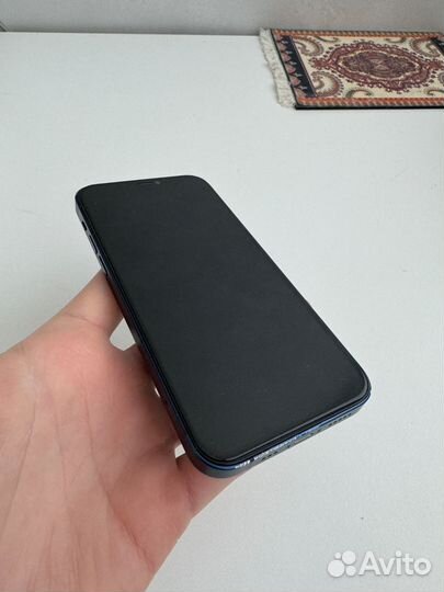 iPhone 12, 64 ГБ
