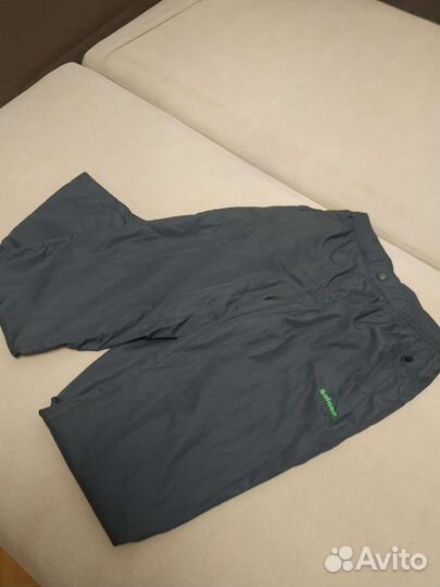 Женский спортивный костюм