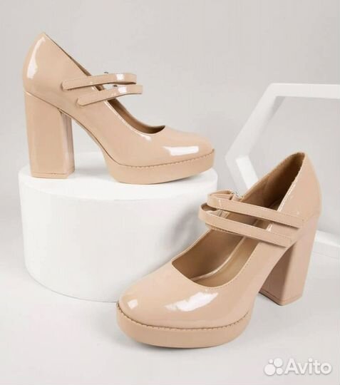 Туфли фирмы Shein