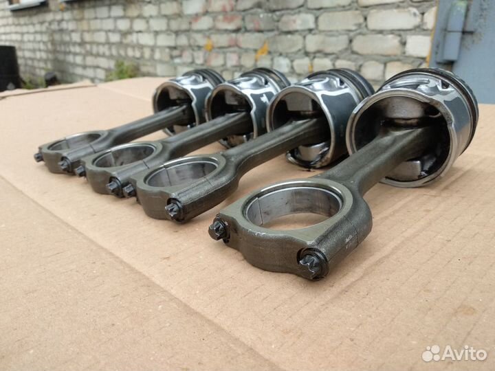 Шатун 1.6 Hdi 1.6 tdci Citroen C4 Picasso 9HZ