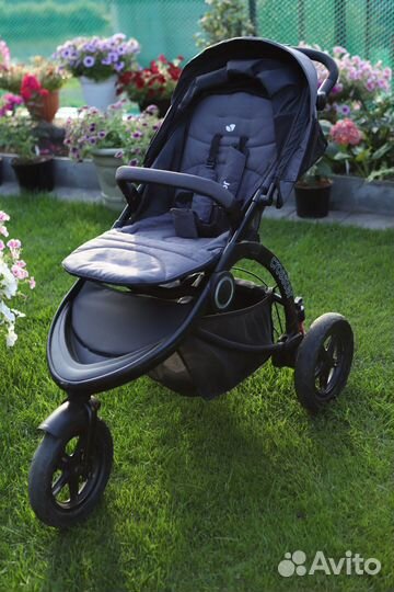 Прогулочная коляска Joie Crosster