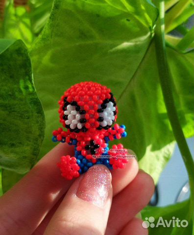 Человек паук из бисера