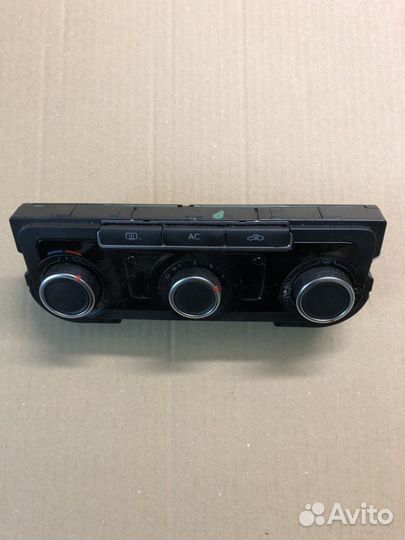 7N0907426K Блок управления климатом VW Golf VI