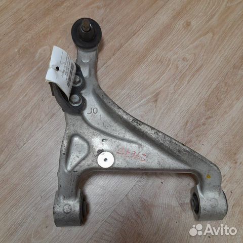 Рычаг подвески верхний задний левый Nissan Teana