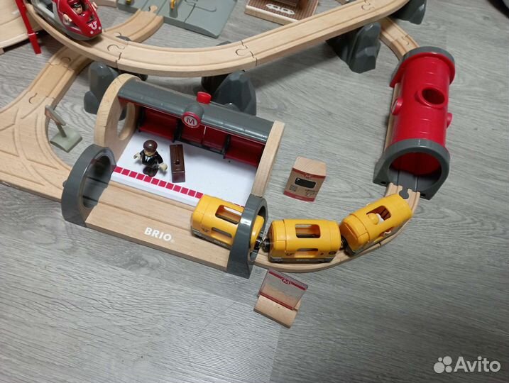 Деревянная железная дорога brio deluxe 33052