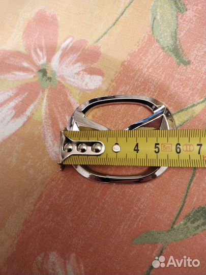 Эмблема на руль mazda