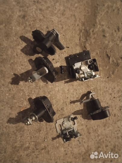 Замки на кунг