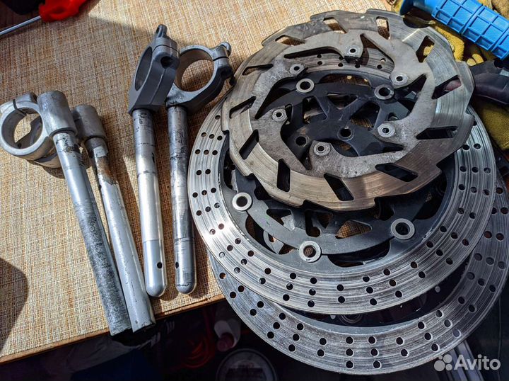 На мотоцикл