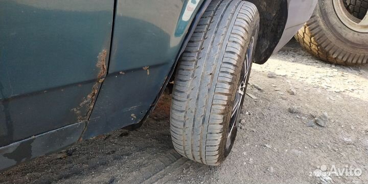 ВАЗ 2109 1.5 МТ, 1998, 300 000 км