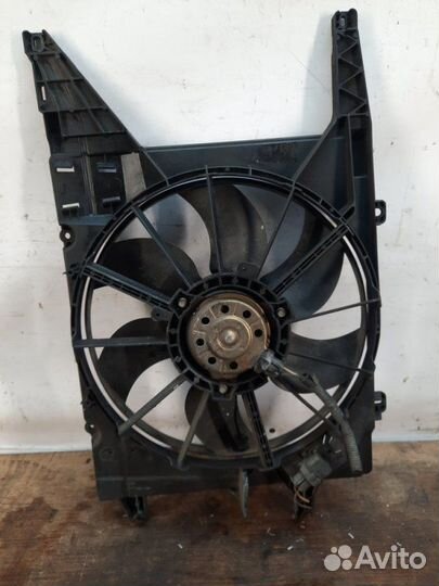 Вентилятор радиатора Renault Megane кабриолет 1.6