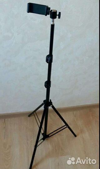 Универсальный металлический штатив