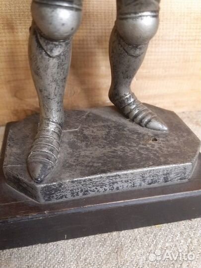 Рыцарь с Пивной кружкой Собутыльник