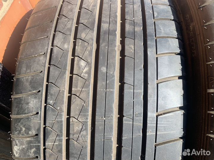 Dunlop SP Sport Maxx GT 275/35 R19 и 245/40 R19