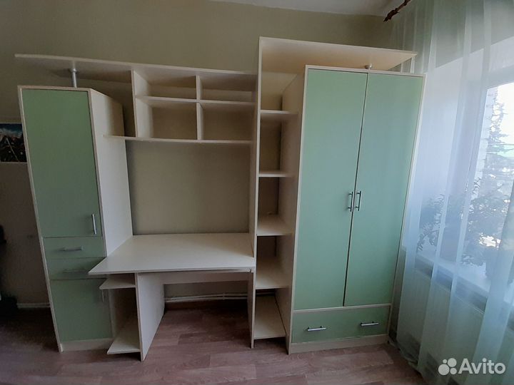 Стенка в детскую комнату