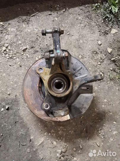 Кулак поворотный правый солярис 2 рио 4