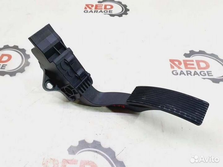 Педаль газа Mercedes-Benz Cla-Class C117 (117.342)