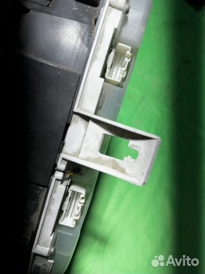 Щиток приборов на mazda 3 BK