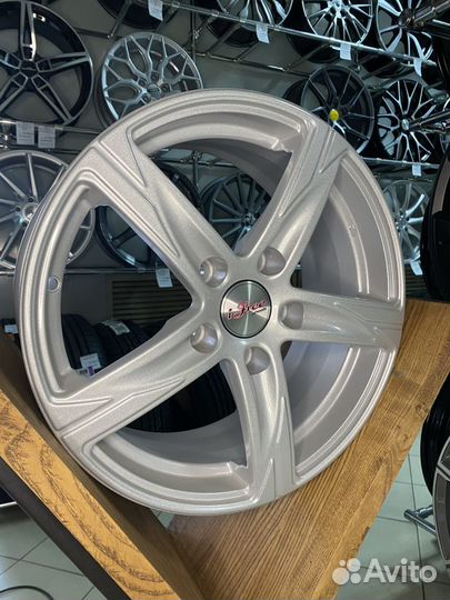 Диски литые R16 5*114,3 Hundai, Kia, Toyota