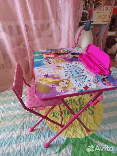 Детский стол и стул