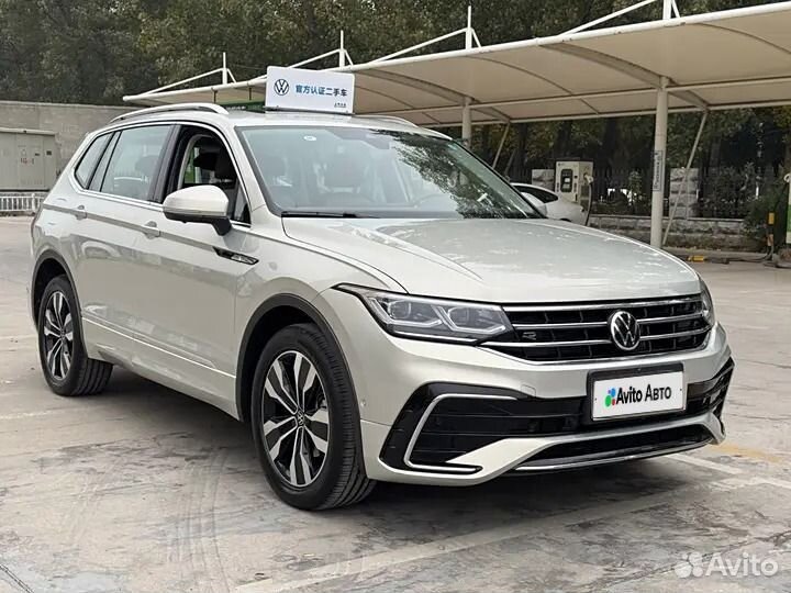 Volkswagen Tiguan 2.0 AMT, 2022, 10 000 км