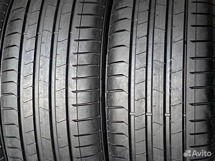 Pirelli P Zero PZ4 225/45 R19