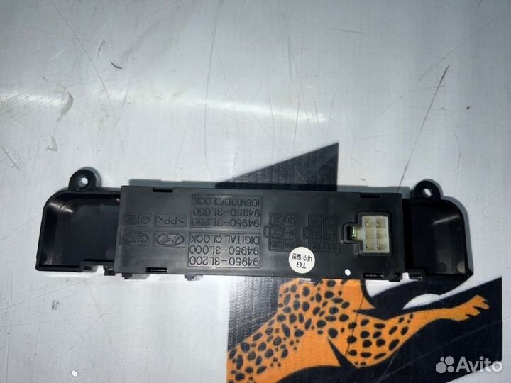 Часы Hyundai Grandeur 2010