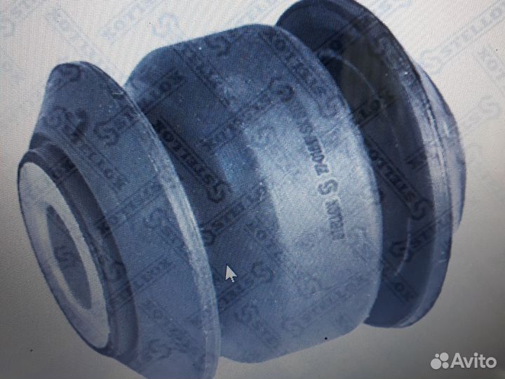 Сайлентблок рычага перед.подвески перед.\Peugeot B