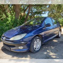 Peugeot 206 1.4 AT, 2002, 282 000 км, с пробегом, цена 330 000 руб.