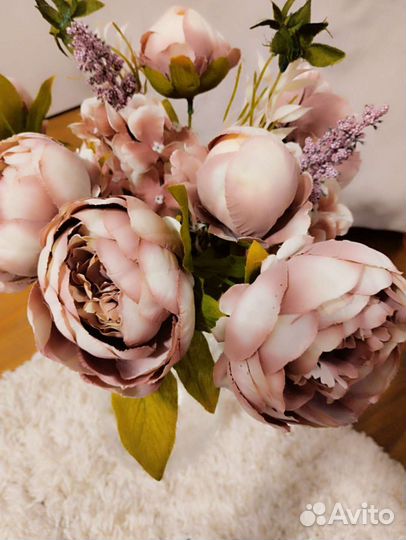 Пионы букет