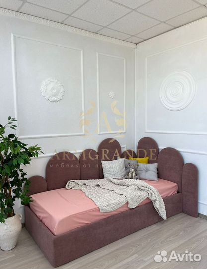 Кровать полуторка