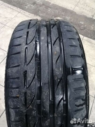 Bridgestone 613V 245/40 R18