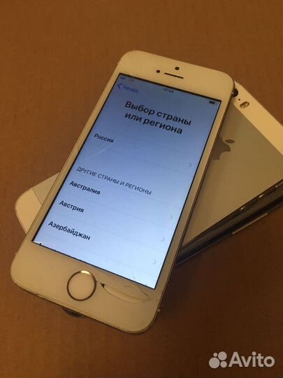 На запчасти телефон iPhone 5S