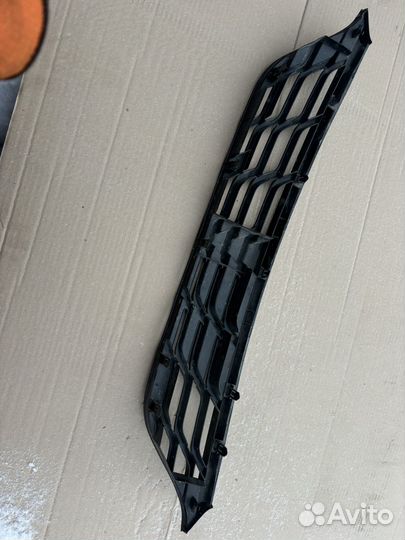 Решетка радиатора