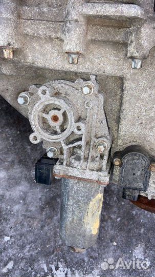 Раздаточная коробка Land Rover Range Rover Vogue 3