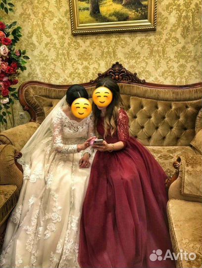 Вечернее платье