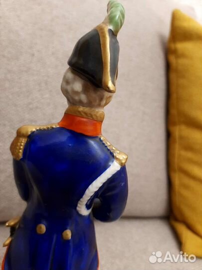 Фарфоровые статуэтки