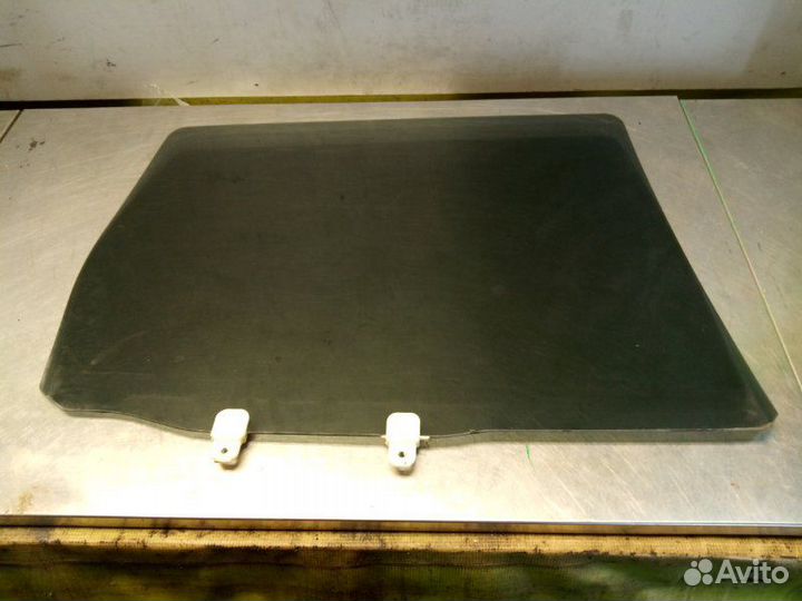 Стекло двери Mitsubishi Outlander Xl CW4W 4B11