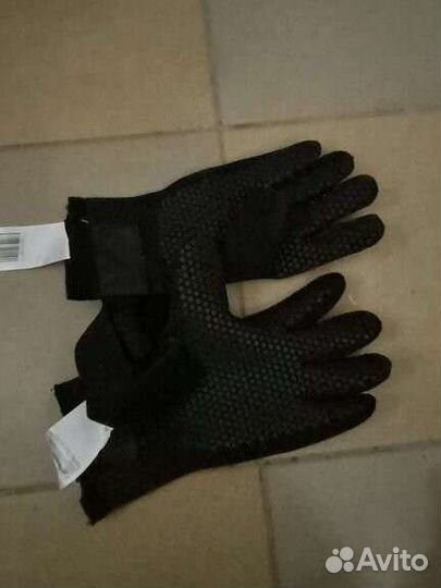 Жилет, перчатки, капюшон, носки для дайвинга