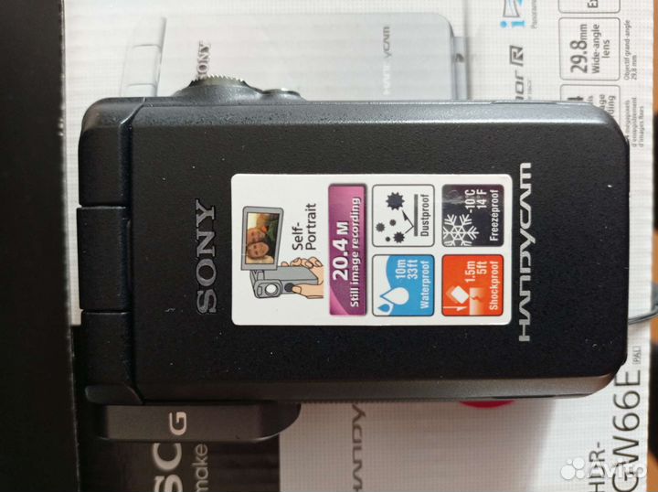 Цифровая видеокамера бу, снимает в воде