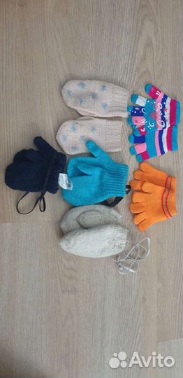Варежки и перчатки детские