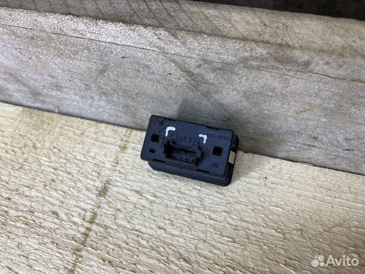 Кнопка стеклоподъемника BMW E39 E38