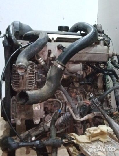 Контрактный двигатель Volvo B5254T2 2.5