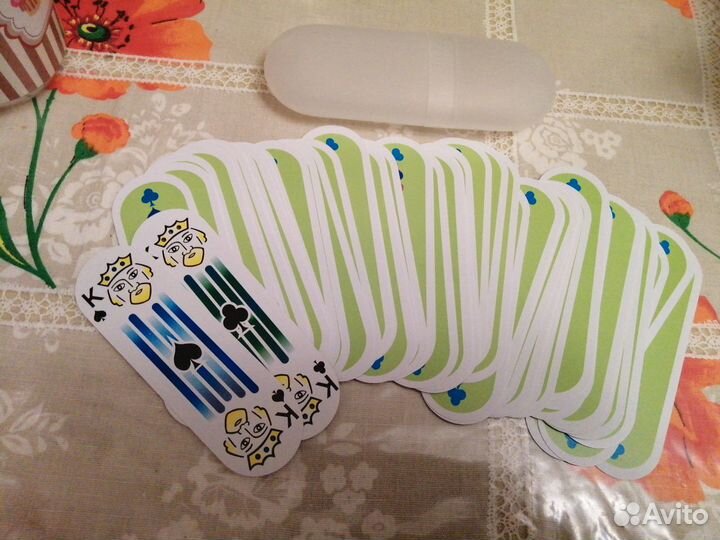 Карты игральные в пенале 54 шт