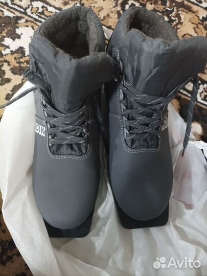 Лыжные ботинки nordik 45р