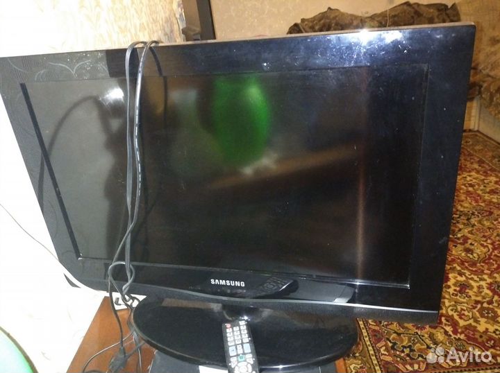 Телевизор ЖК бу