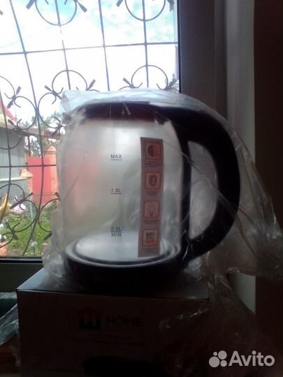 Чайник электрический новый